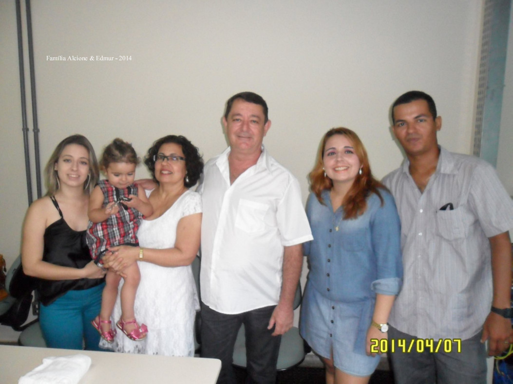 Família Alcione & Edmur - 2014.jpg