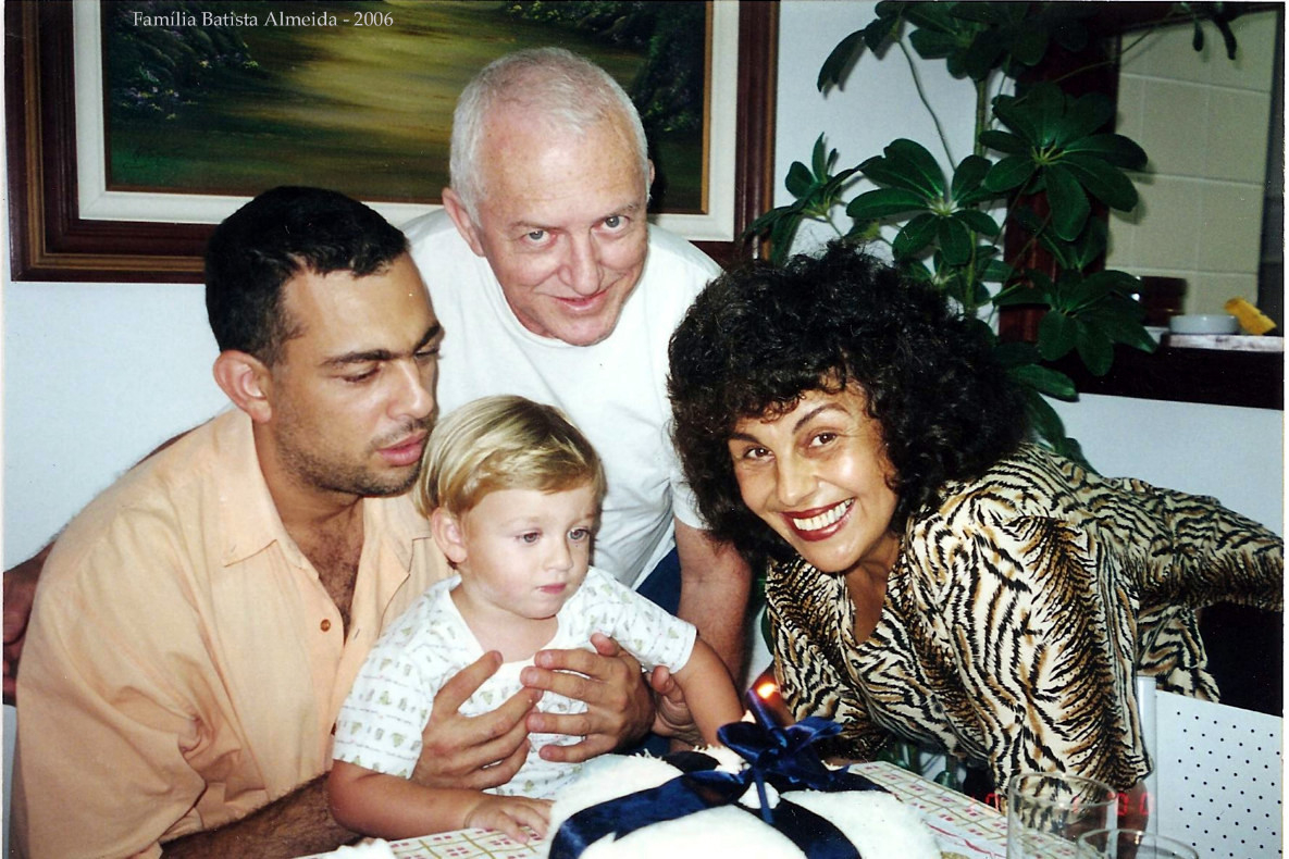 Família Batista Almeida - 2006.jpg