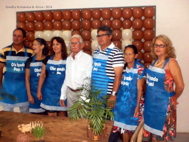 Família Fernandes & Alves - 2014.jpg