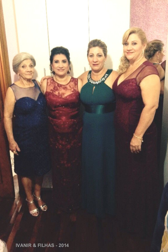 Ivanir e filhas - 2014.jpg