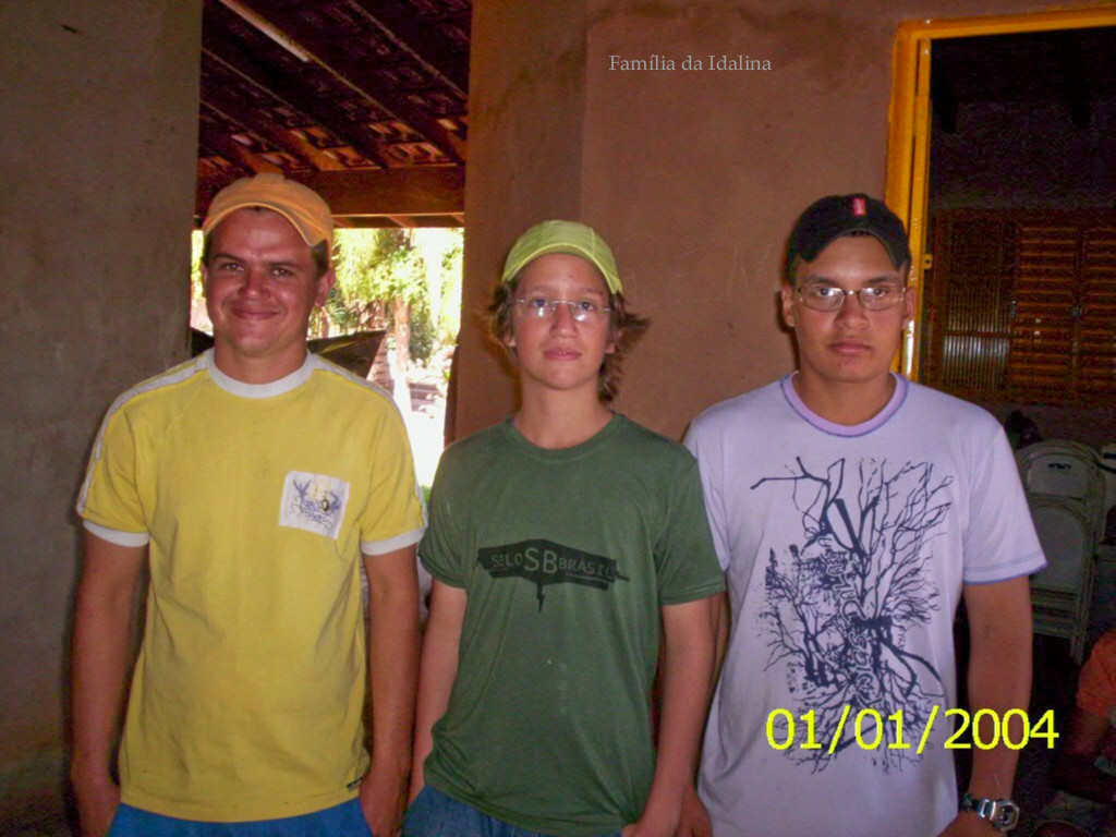 Família da Idalina - 2004.jpg